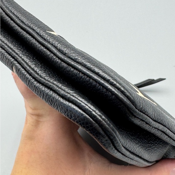 Louis Vuitton Bicolore Double Pochette Crossbody - Picture 7 of 14